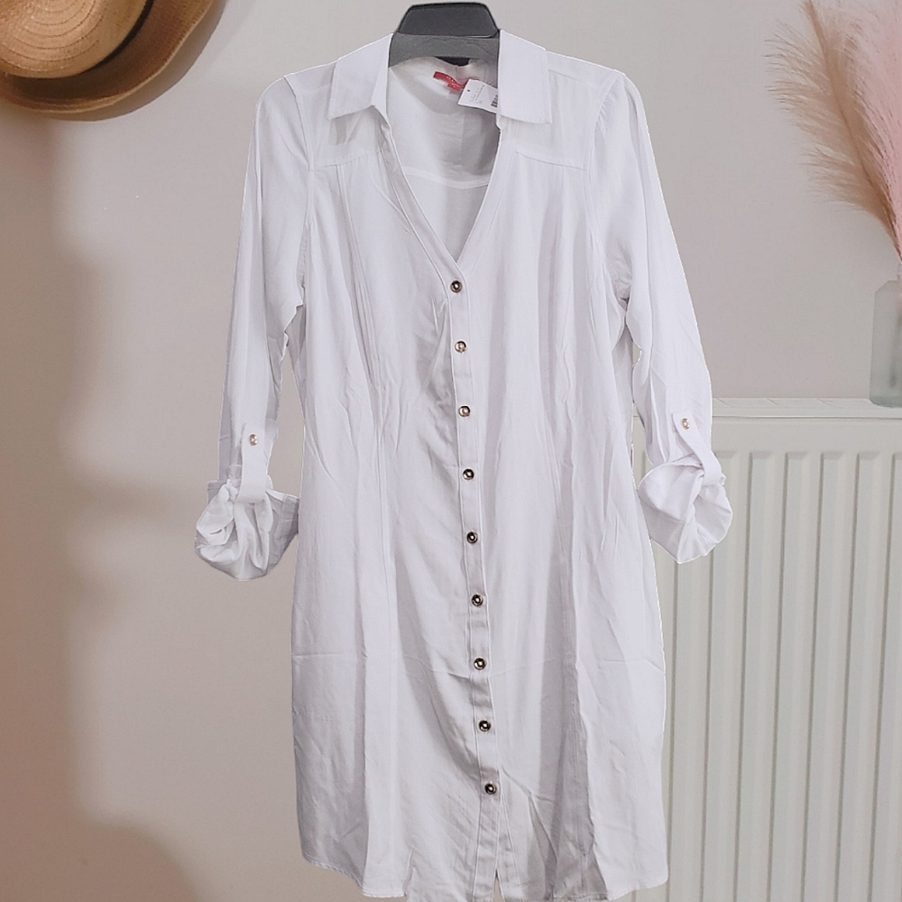 NWT Guess Los Angeles White Challis Robe Dress